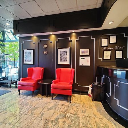 Divya Sutra Suites On Robson Downtown Vancouver Buitenkant foto