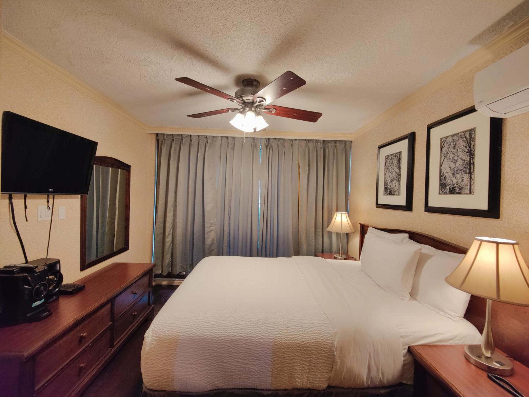 Divya Sutra Suites On Robson Downtown Vancouver Buitenkant foto