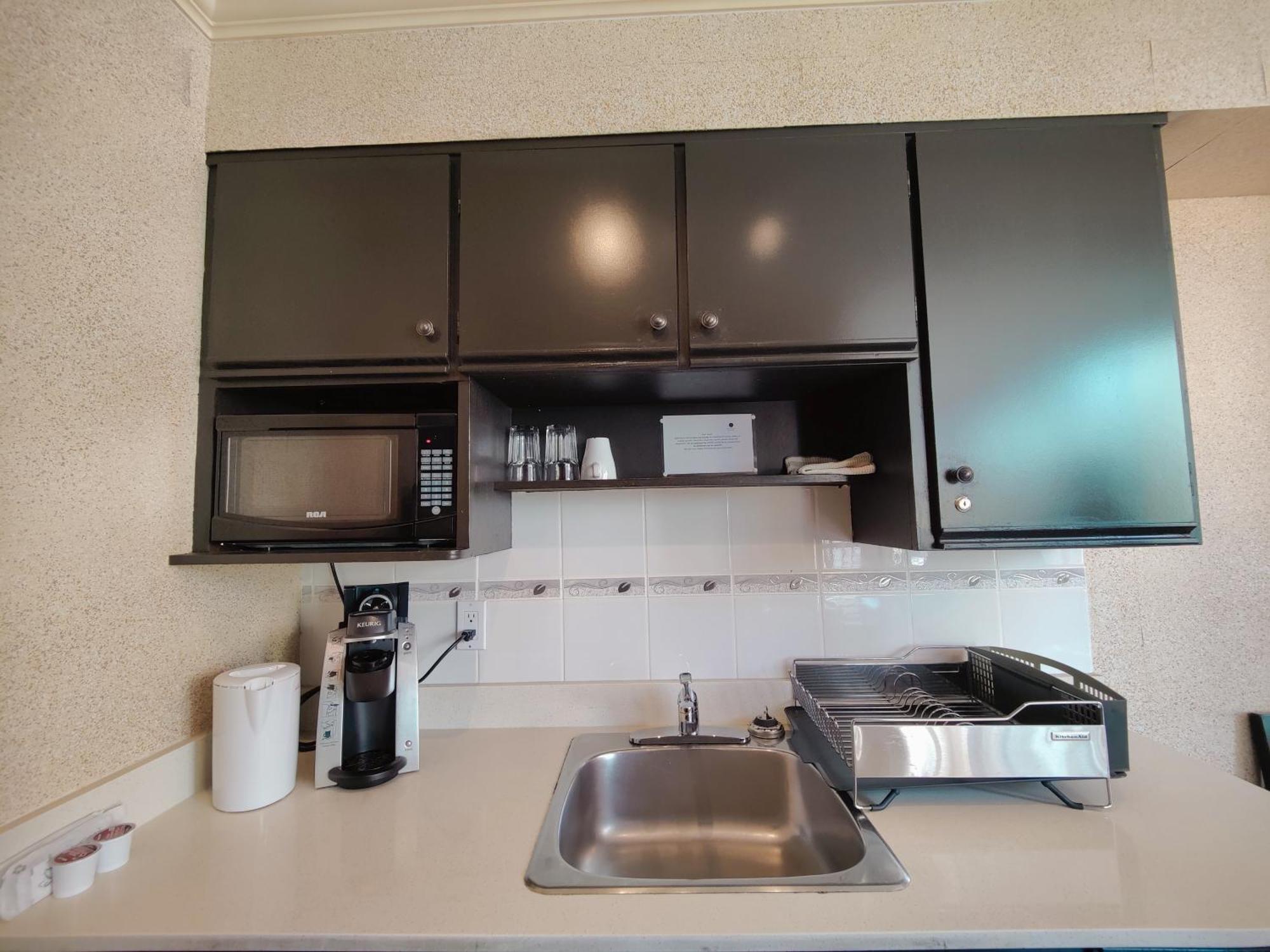 Divya Sutra Suites On Robson Downtown Vancouver Buitenkant foto